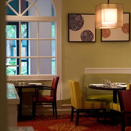 Falls Church Marriott Fairview Park Bagian luar foto