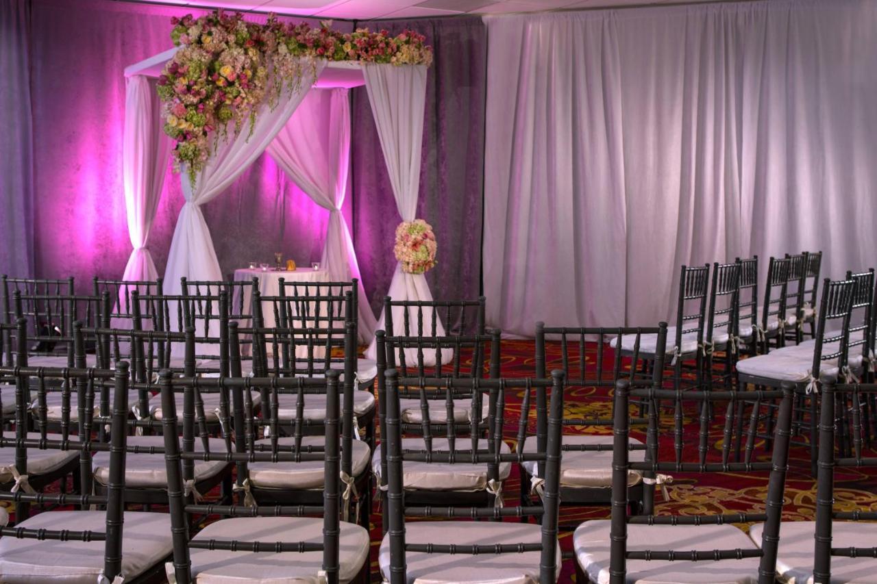 Falls Church Marriott Fairview Park Bagian luar foto