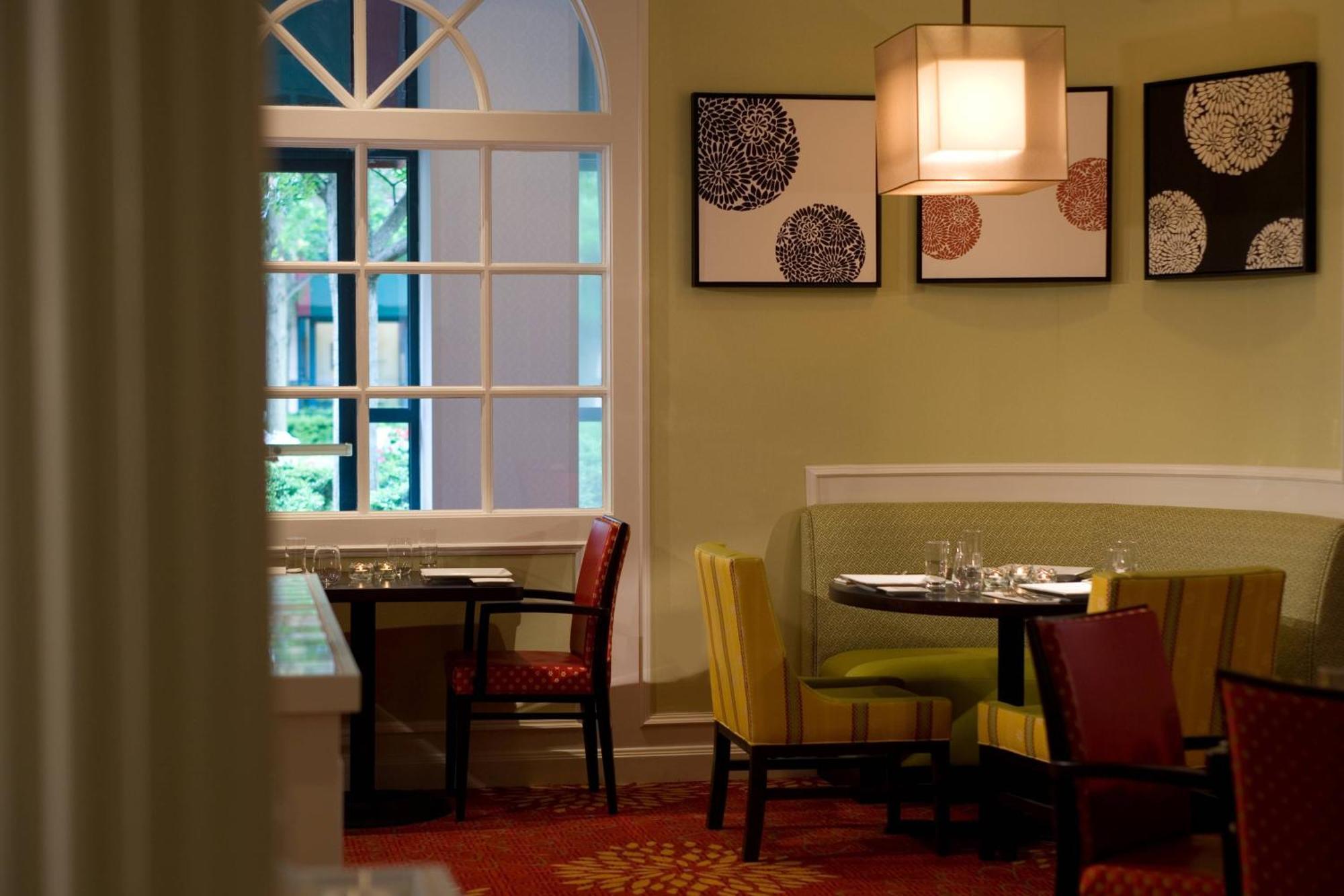 Falls Church Marriott Fairview Park Bagian luar foto